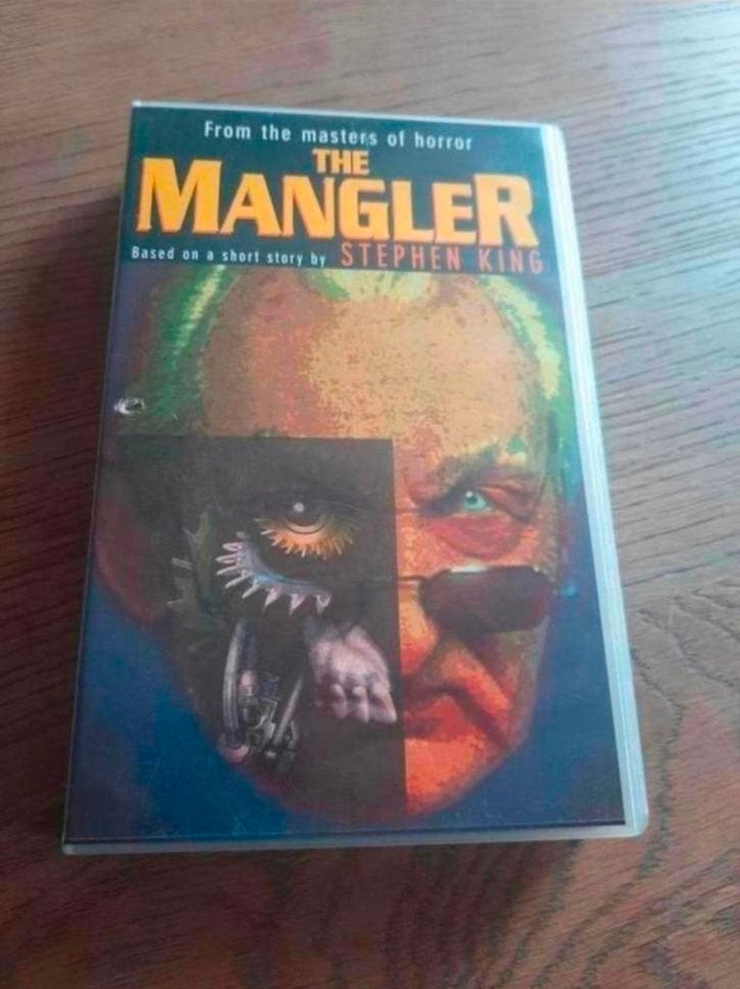 Stephen King The Mangler videoband. Robert Englund., Vanaf 16 jaar, Ophalen of Verzenden, Gebruikt, Horror
