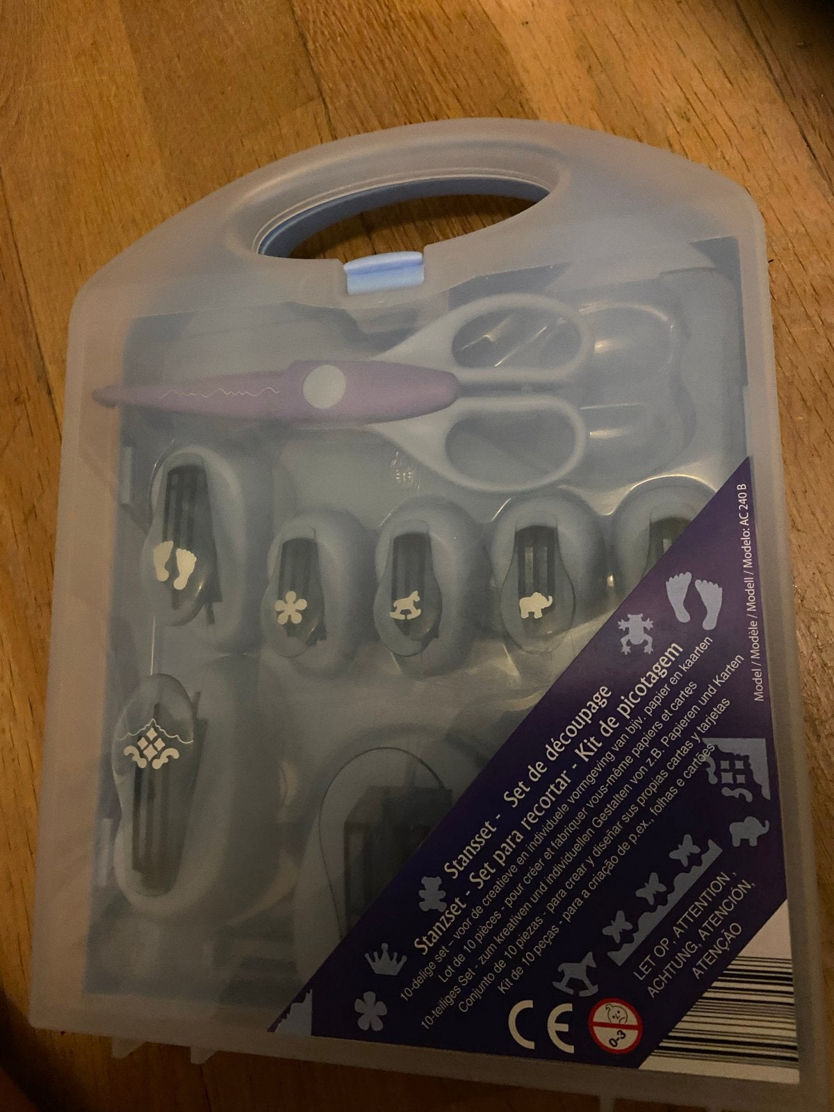 Nieuwe stansset - Set de découpage - Kit de picotagem, Nieuw, Meerkleurig, Ophalen of Verzenden, Educatief
