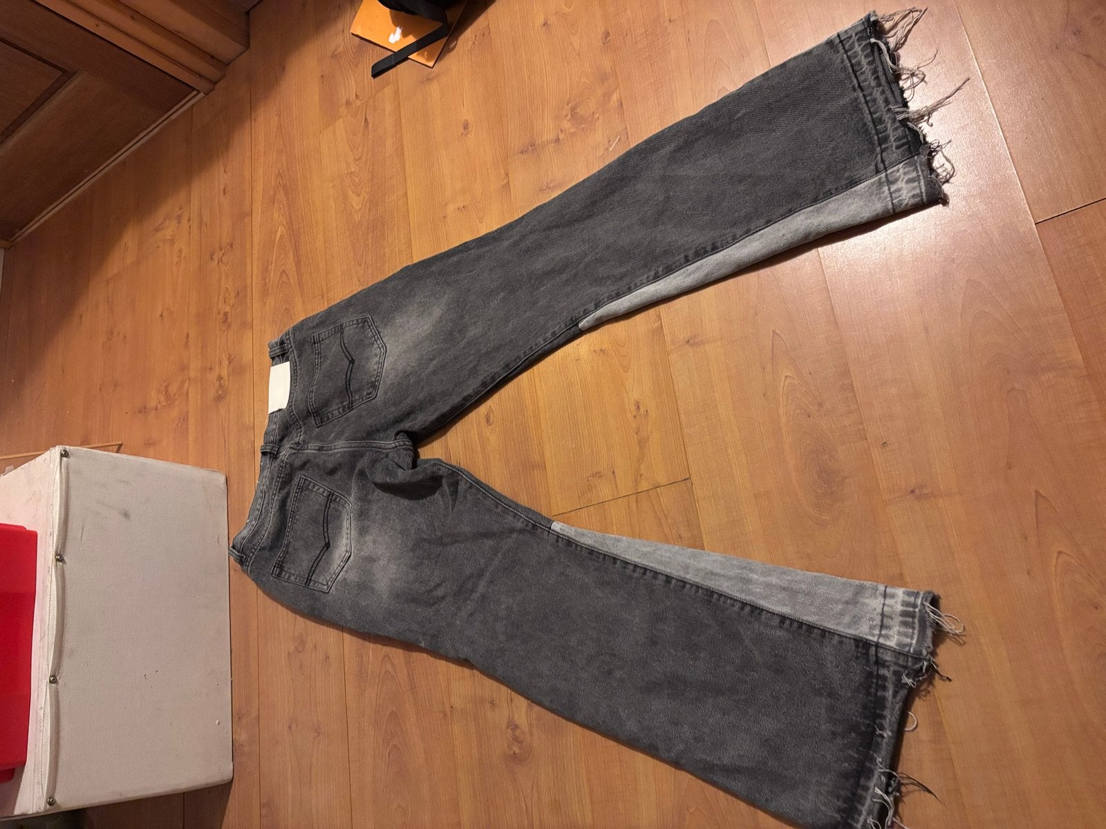 Gallery Dept. Josué Thomas flared jeans - Grijs, Kleding | Heren, Ophalen of Verzenden, Zo goed als nieuw, Grijs, W32 (confectie 46) of kleiner