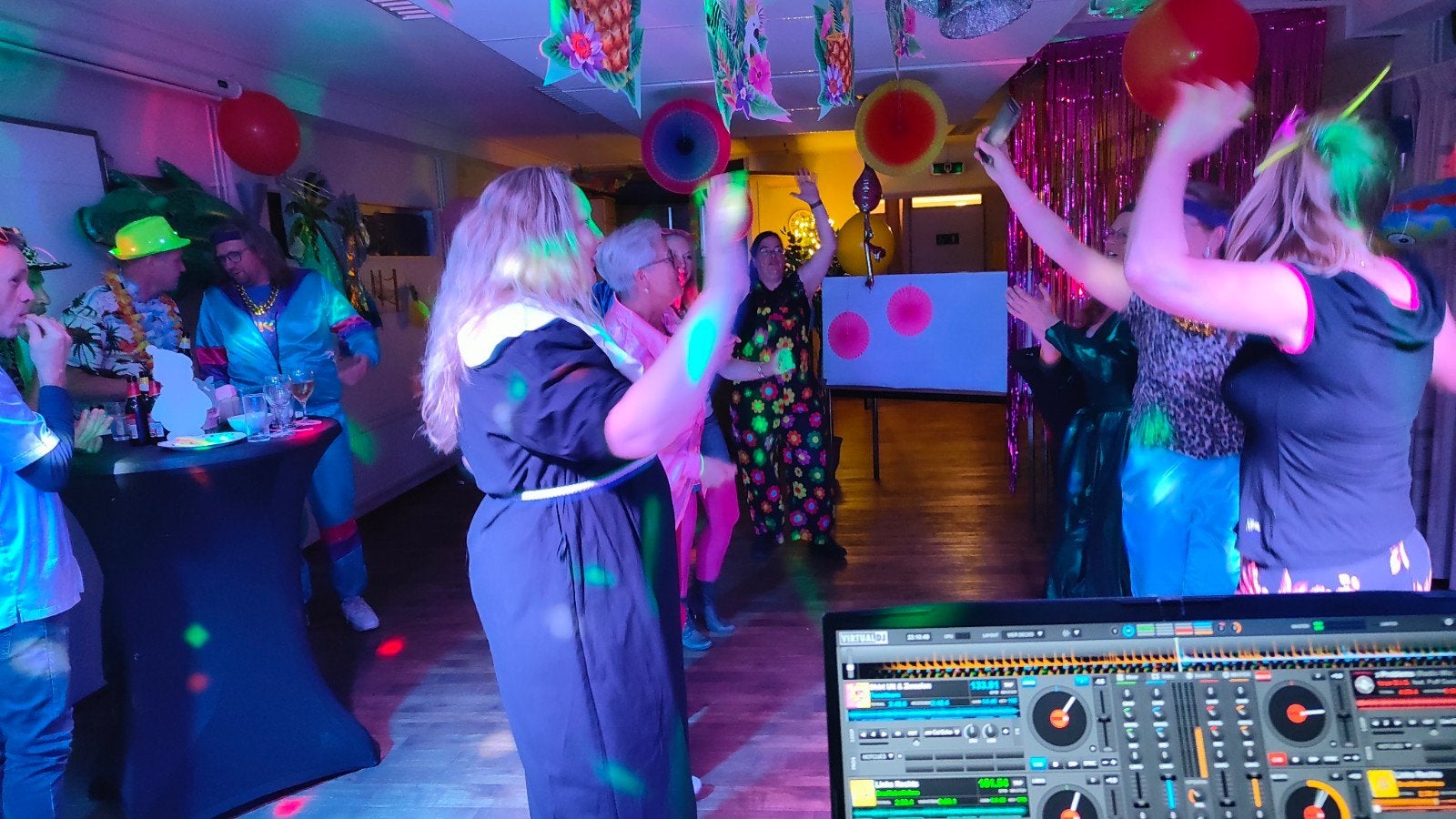 DJ voor al uw Verjaardagen of bruiloften., Solo-artiest