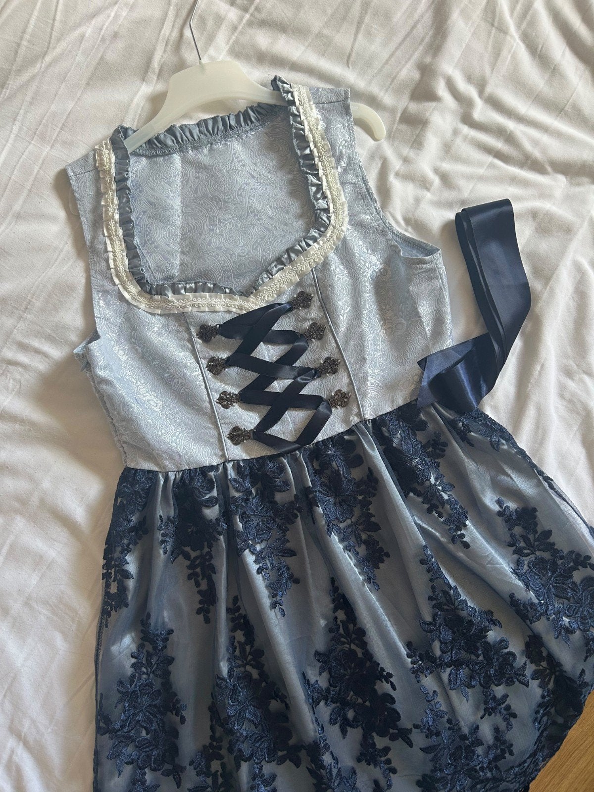 DIRNDL MAAT M, Ophalen of Verzenden, Zo goed als nieuw, Overige thema's, Kleding