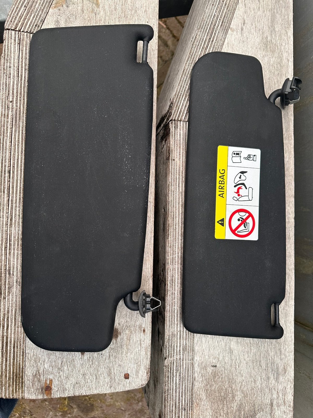 VW Up zwarte zonnekleppen (L + R), Ophalen of Verzenden, Gebruikt, Volkswagen