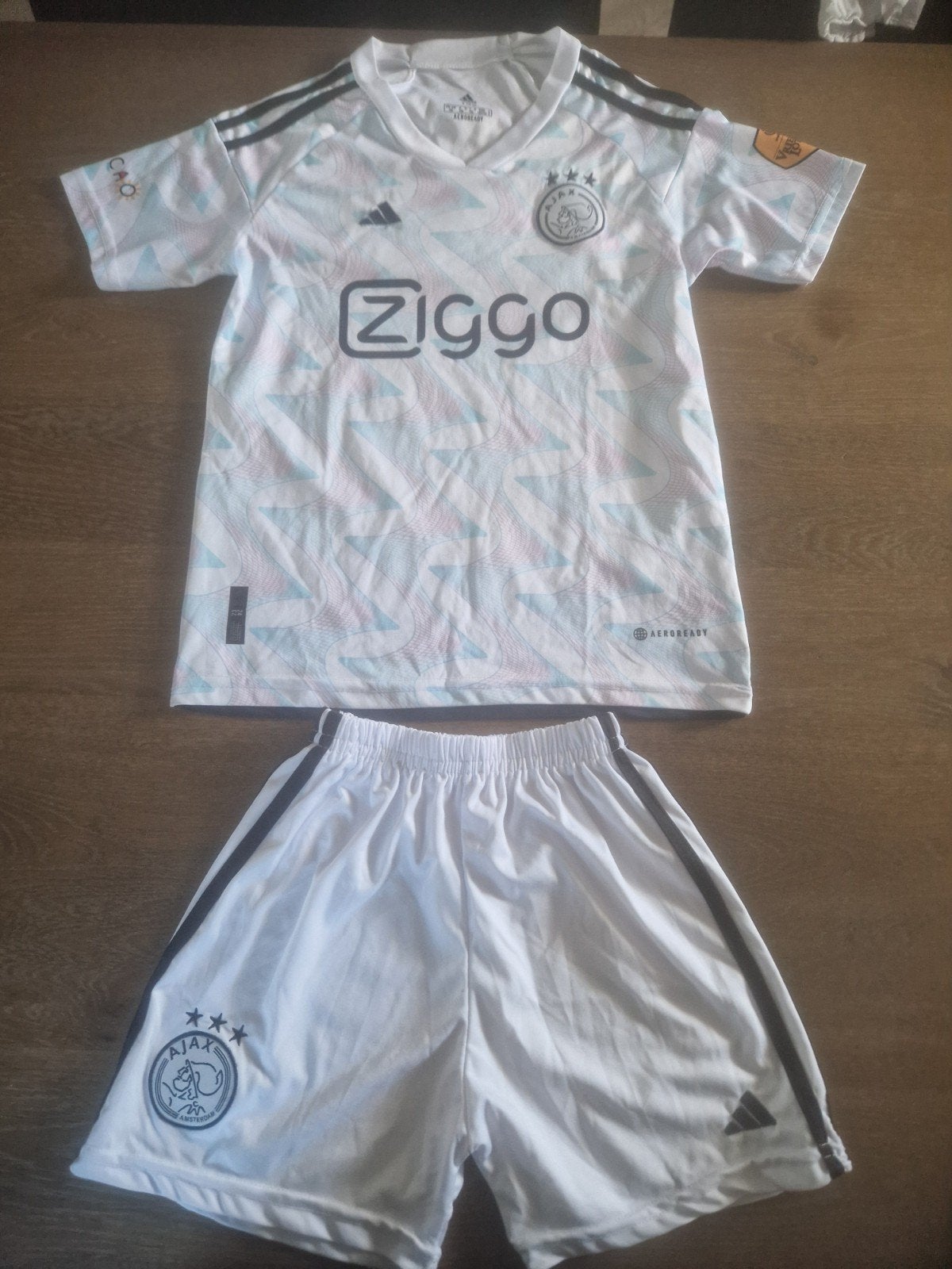 Ajax tenue maat 152, Ophalen of Verzenden, Zo goed als nieuw, Adidas, Jongen of Meisje