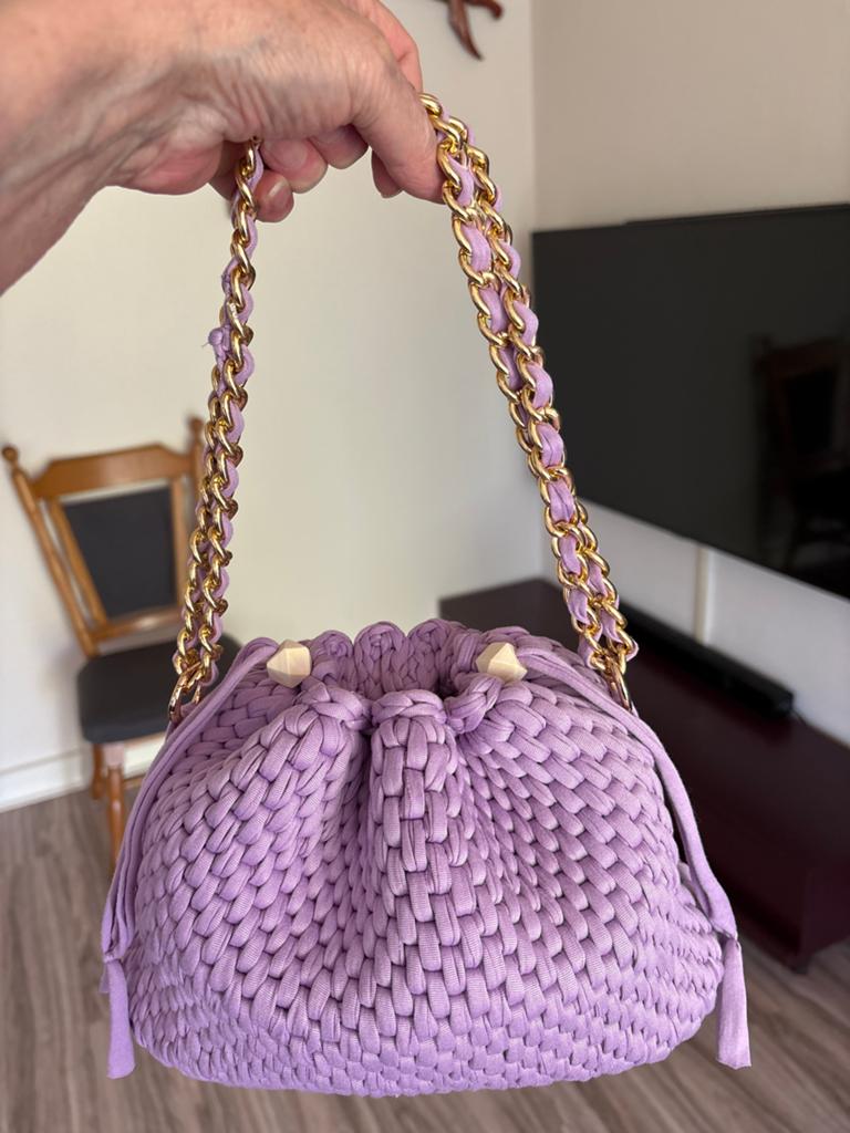 Nieuwe handgemaakte lila tas met gouden ketting, Sieraden, Tassen en Uiterlijk, Ophalen of Verzenden, Nieuw, Paars, Schoudertasje