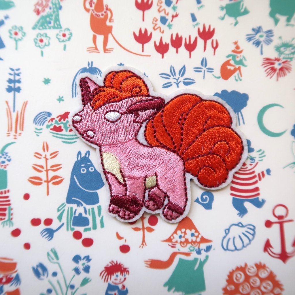 Pokemon Vulpix opstrijkplaatje patch badge applicatie emblee, Hobby en Vrije tijd, Verzenden, Nieuw, Overige applicaties