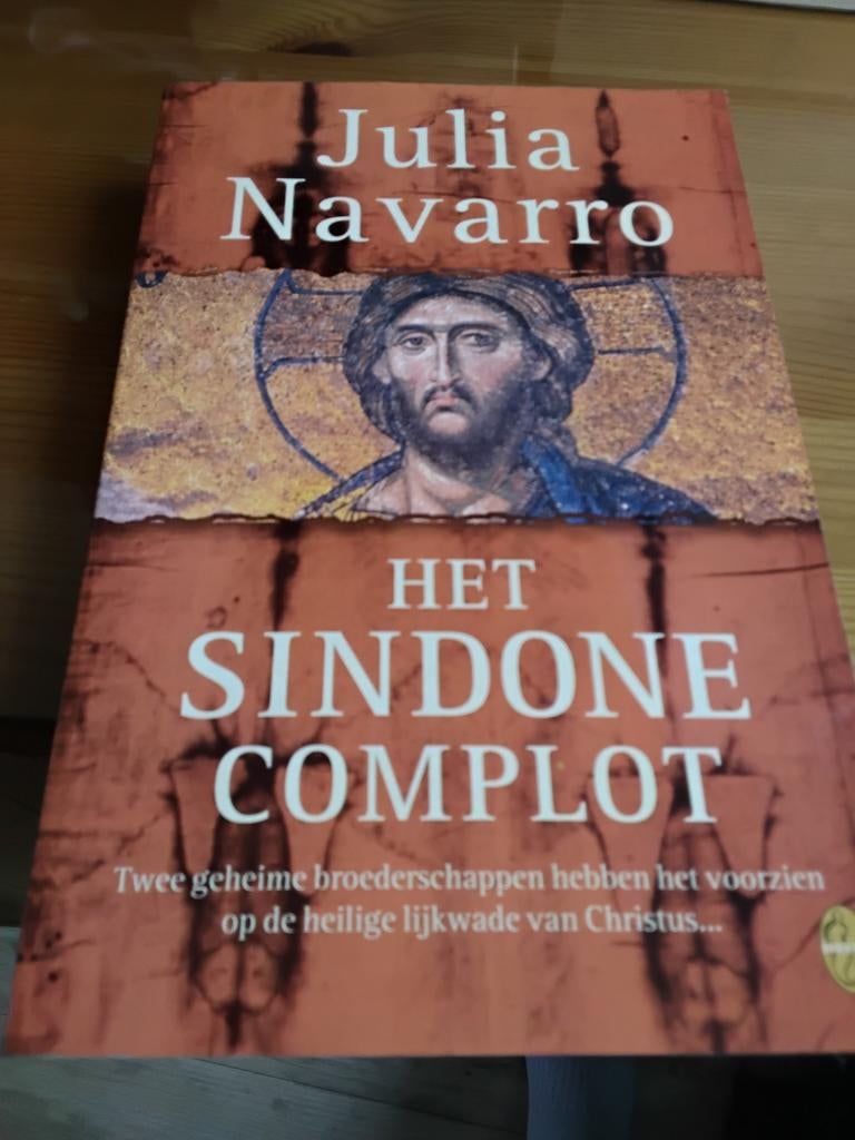 J. Navarro - Het Sindone Complot, Ophalen of Verzenden, Zo goed als nieuw, J. Navarro