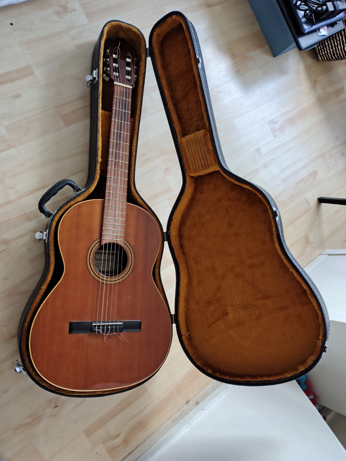 Esteve Granados model 1 Gitaar met Koffer, Ophalen, Gebruikt, Klassieke of Spaanse gitaar, Met koffer