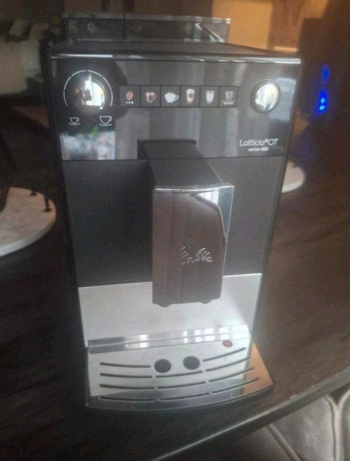 Melitta Latticia OT Volautomatische Koffiemachine, 10 kopjes of meer, Ophalen of Verzenden, Zo goed als nieuw, Koffiemachine