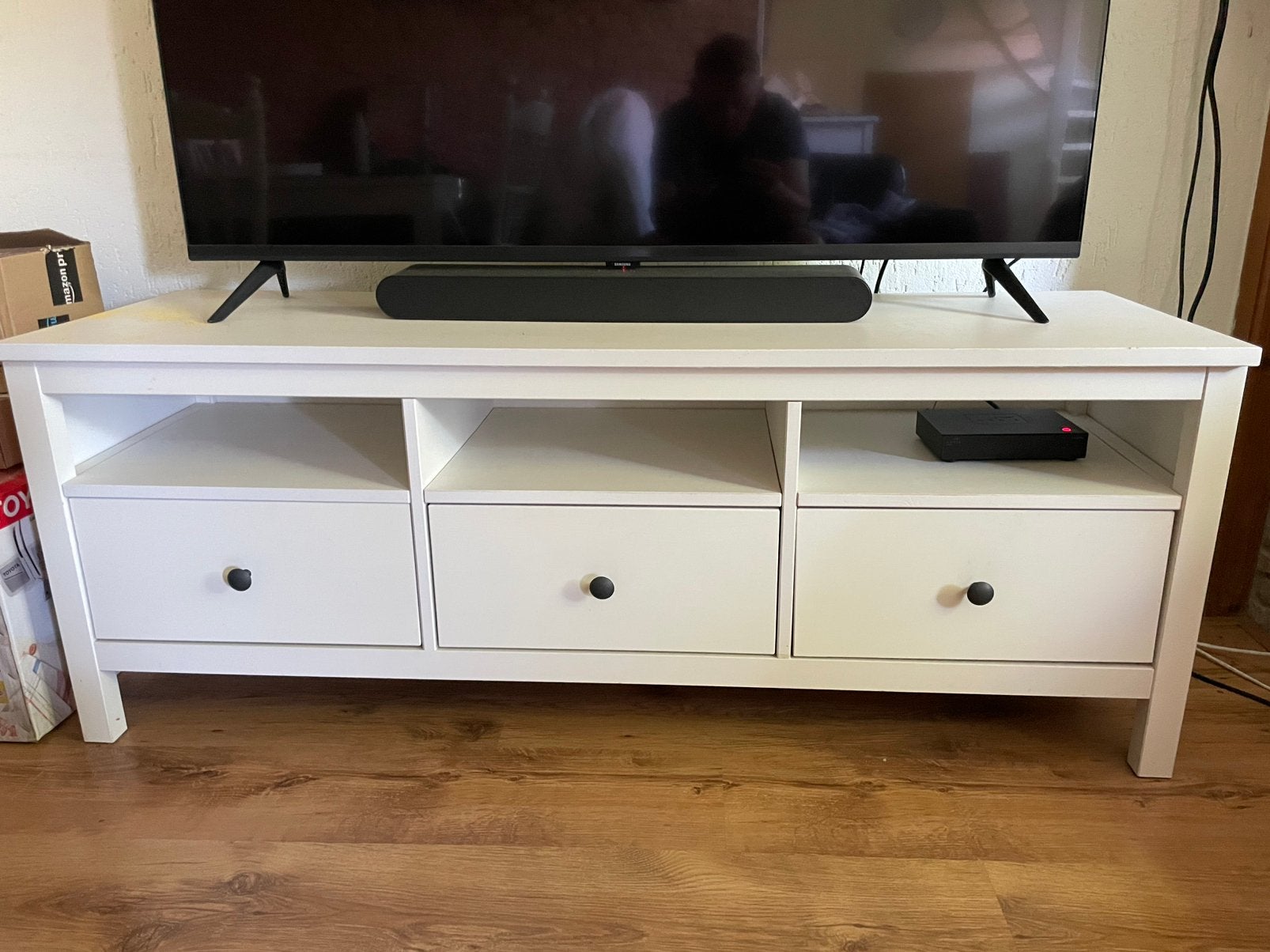 IKEA Hemnes TV meubel met 3 laden zie foto !, Ophalen, Gebruikt, 100 tot 150 cm, Minder dan 100 cm