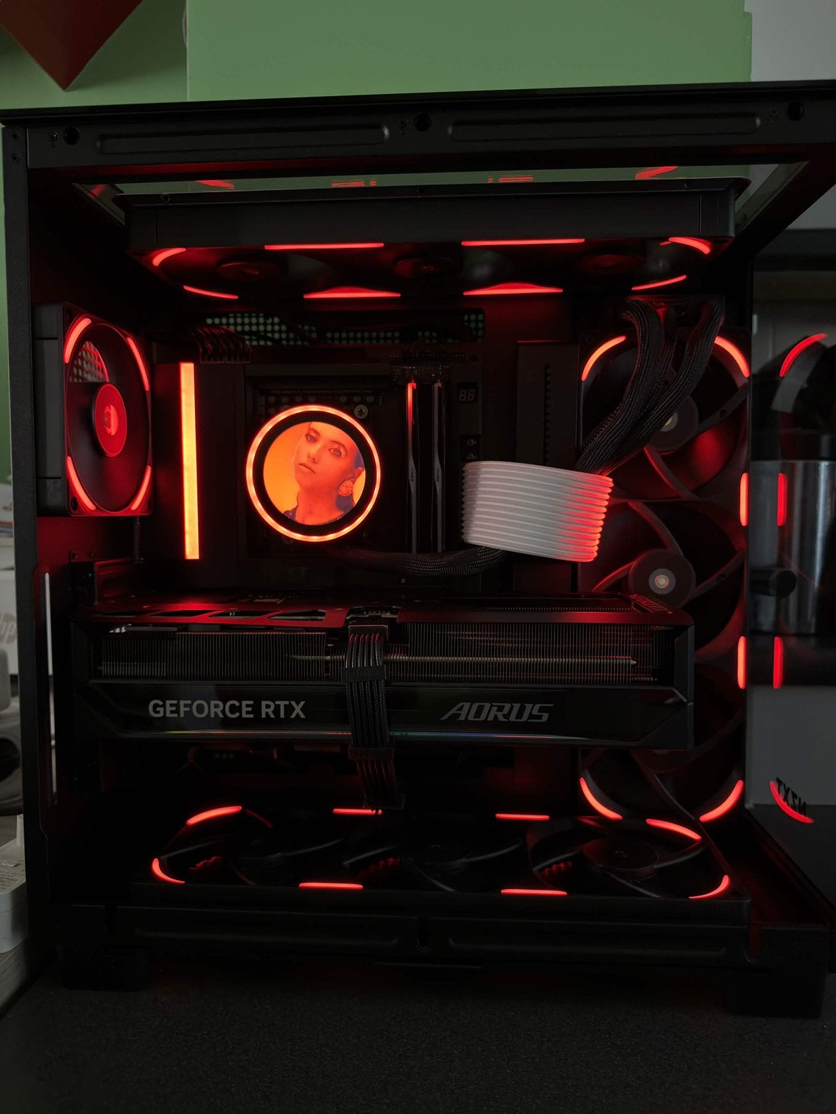 NZXT 5080 9800X3D high end PC, 1 speler, Ophalen, Zo goed als nieuw