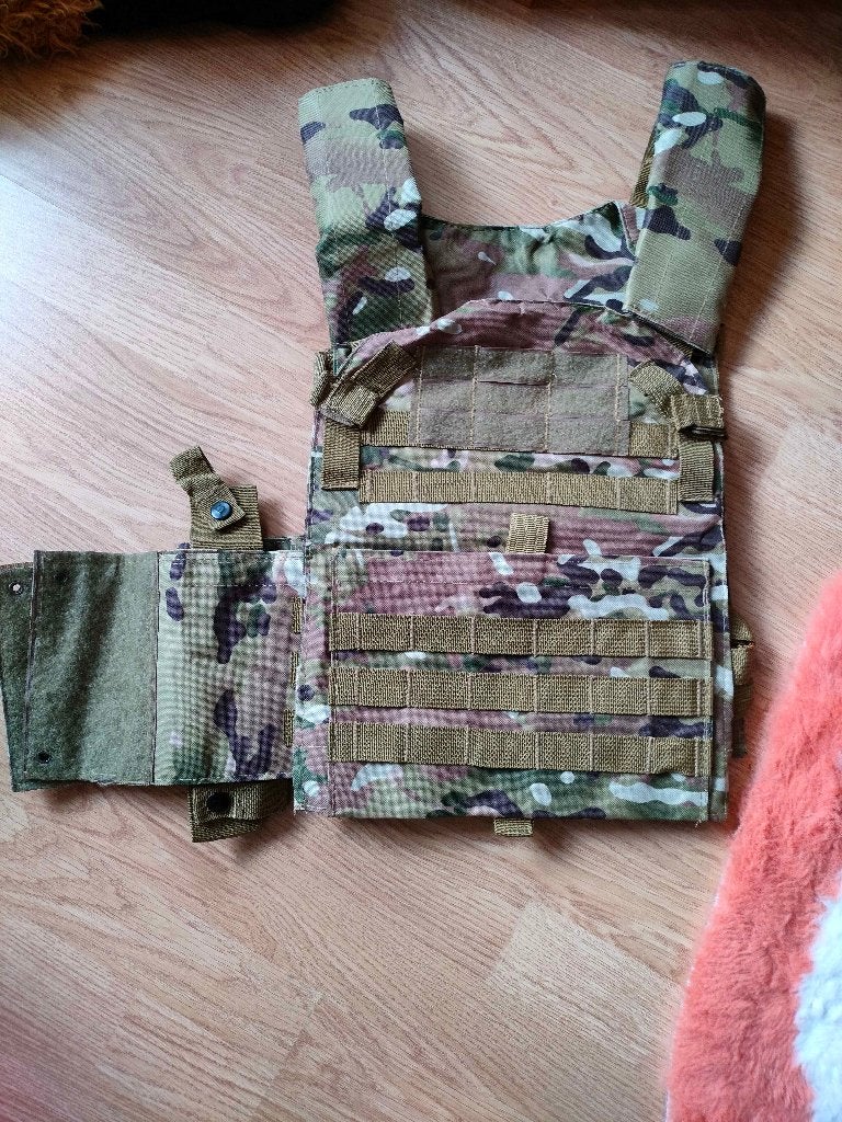 MultiCam platendrager, Verzamelen, Militaria | Algemeen, Ophalen of Verzenden, Landmacht, Nederland, Kleding of Schoenen