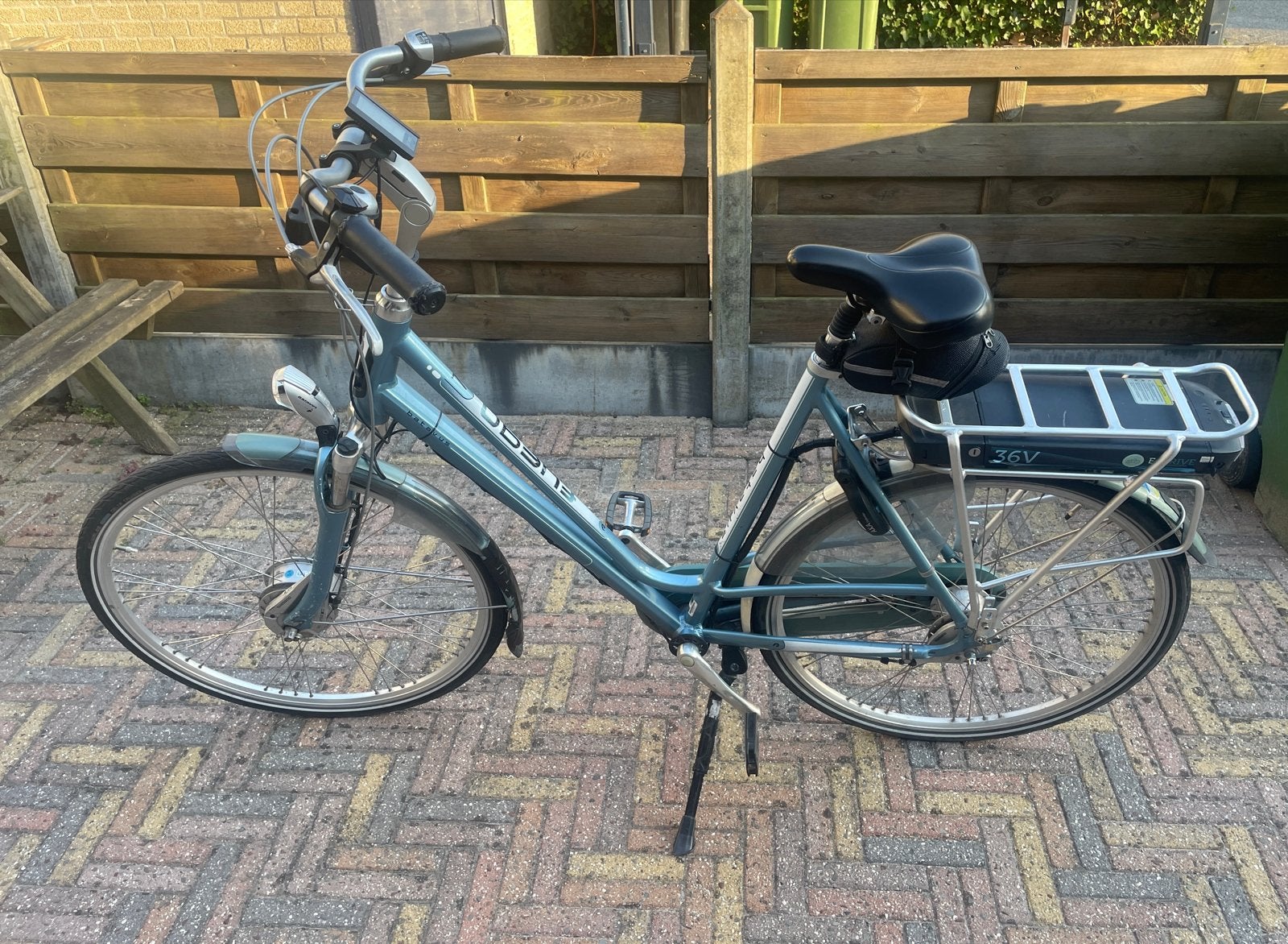Batavus Fuego 7 damesfiets elektrisch, Fietsen en Brommers, Elektrische fietsen, Ophalen, Gebruikt, Batavus, 59 cm of meer