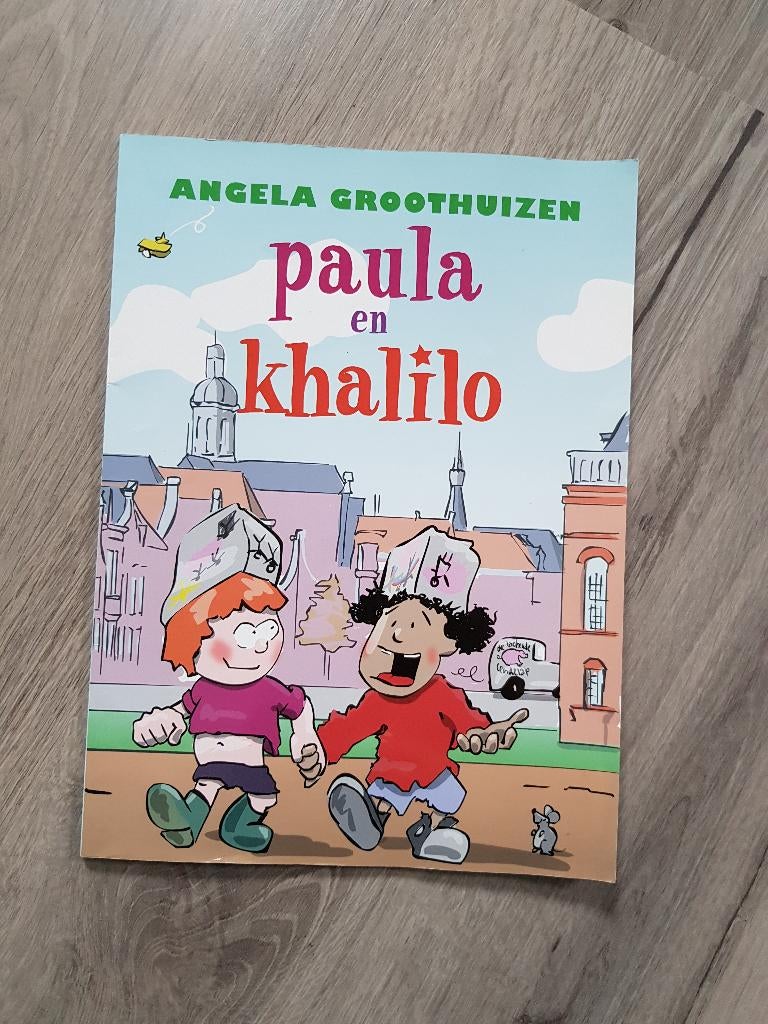 Boek Paula en Khalilo van Angela Groothuizen, Ophalen of Verzenden, Zo goed als nieuw, Fictie algemeen