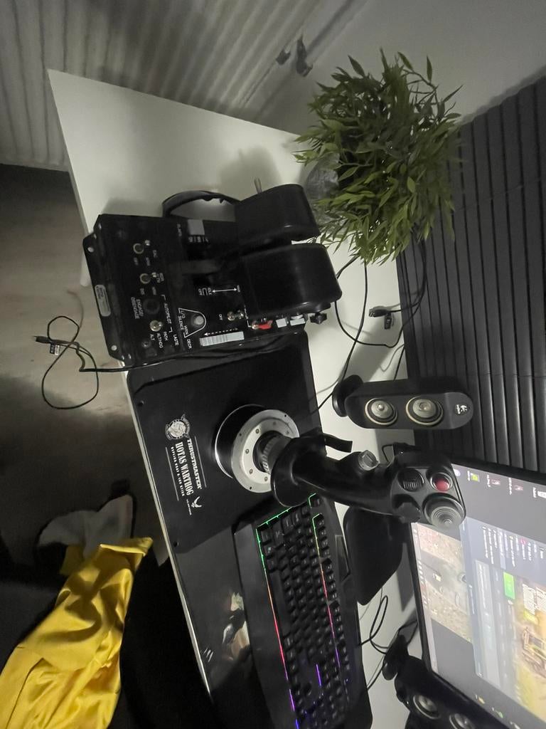 Thrustmaster Warthog . Zgan, Computers en Software, Joysticks, Ophalen of Verzenden, Zo goed als nieuw
