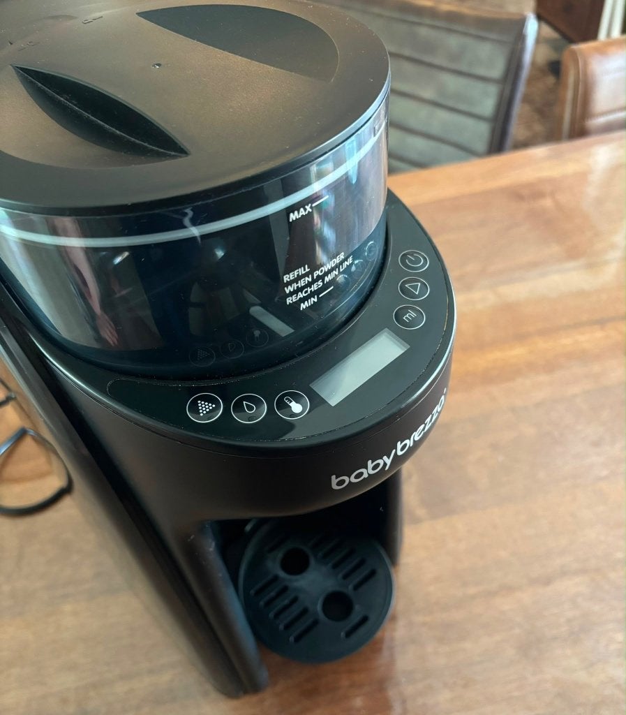 Babybrezza zwart, Kinderen en Baby's, Babyvoeding en Toebehoren, Zo goed als nieuw, Flessenmaker, Baby Brezza, Ophalen