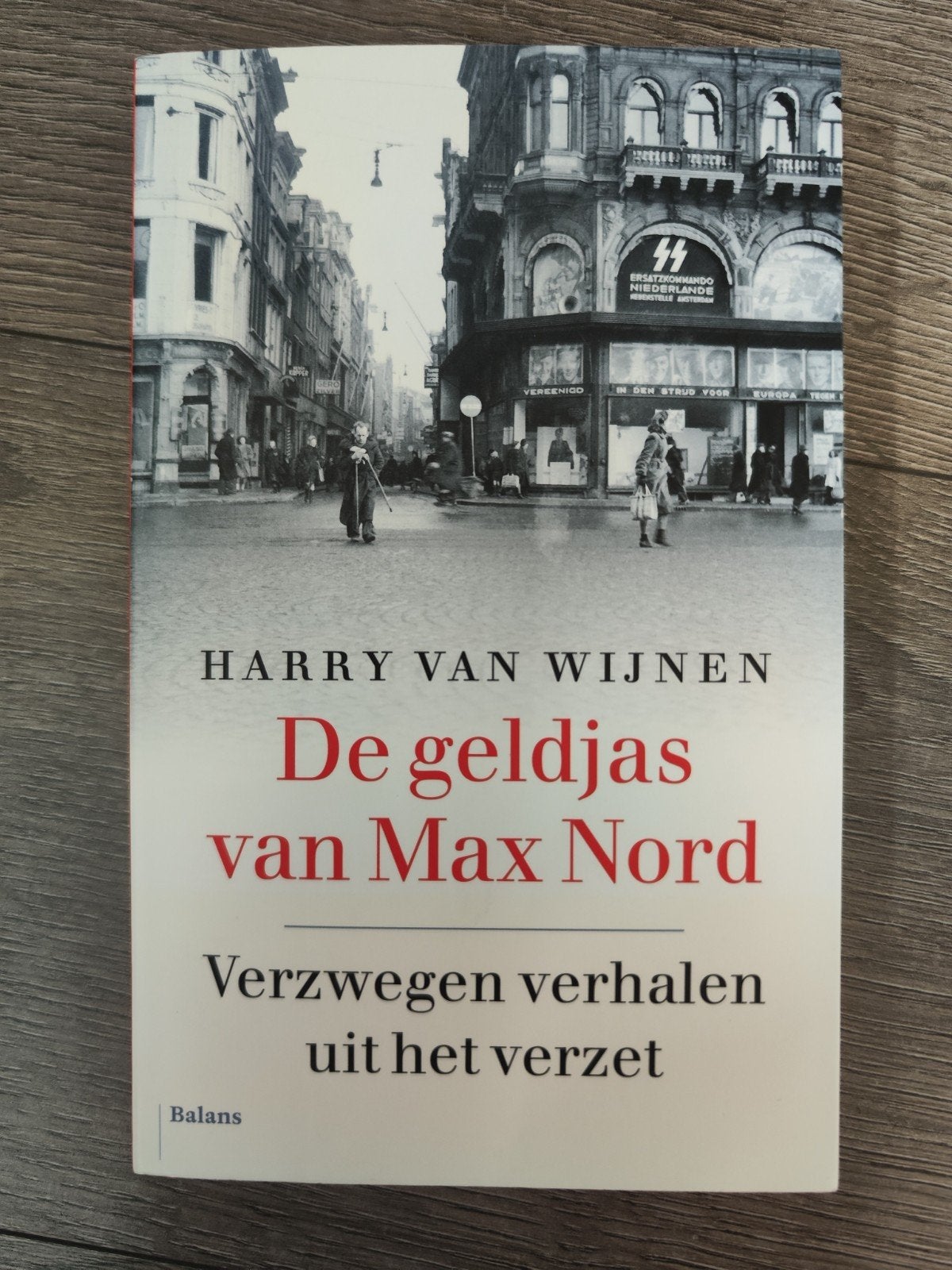 De geldjas van Max Nord – Harry van Wijnen | Verzet Verhalen, Ophalen of Verzenden, Zo goed als nieuw, Harry van Wijnen