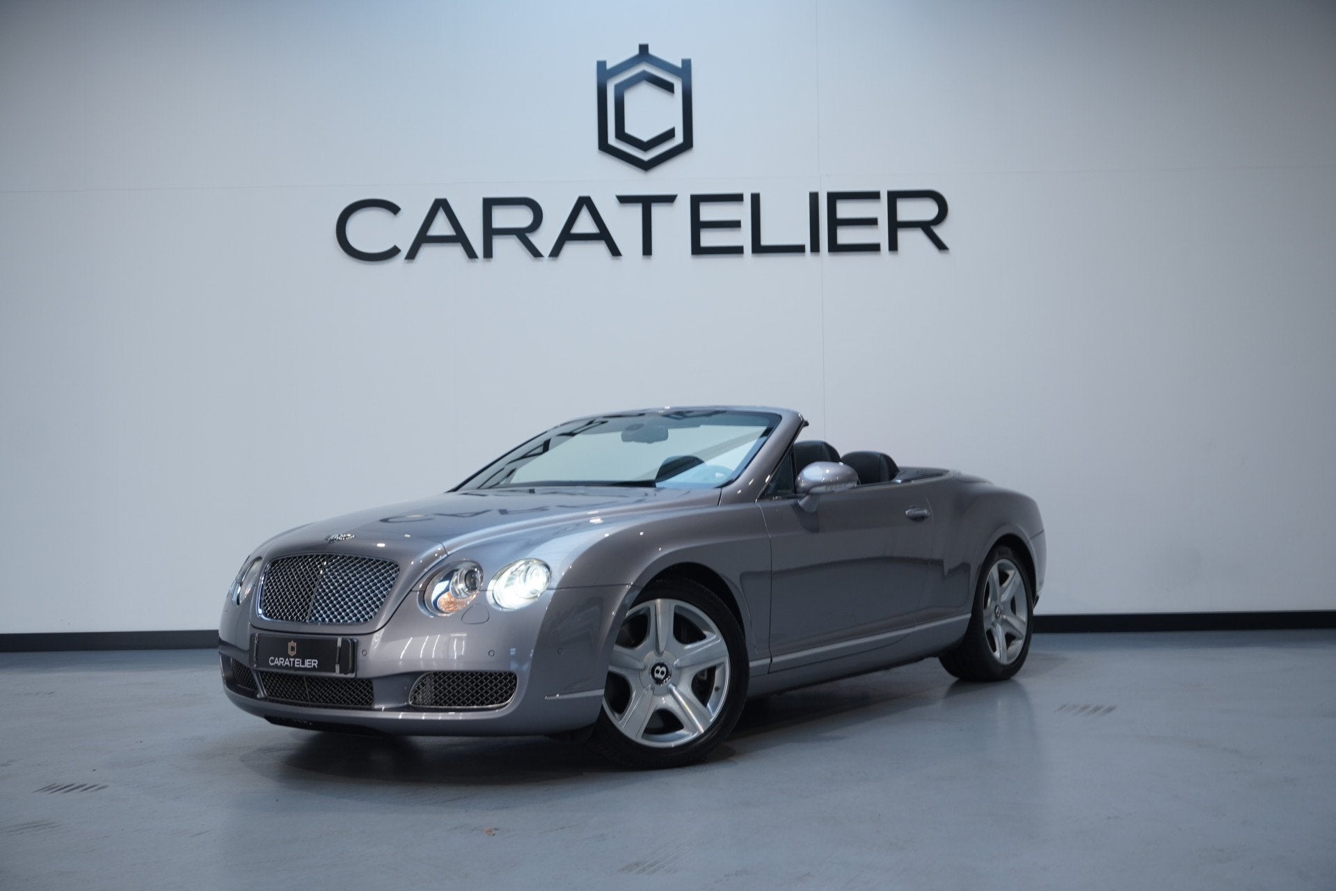 Bentley Continental GTC 6.0 W12 / Orgineel NL (bj 2007), Automaat, Gebruikt, 4 stoelen, Continental GTC