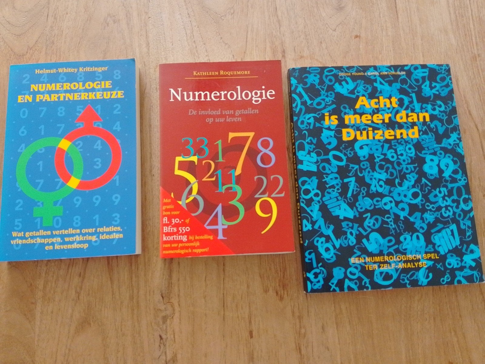 Diverse boeken over Numerologie, Boeken, Esoterie en Spiritualiteit, Ophalen of Verzenden, Zo goed als nieuw, Spiritualiteit algemeen