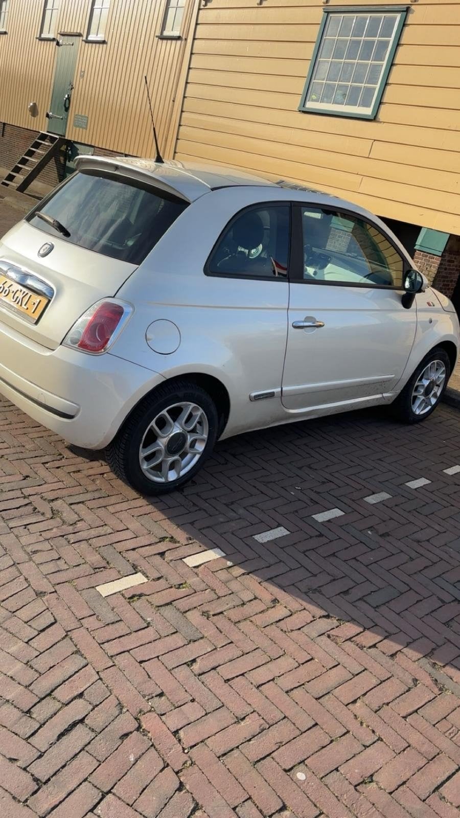 Fiat 500 1.2 C 2008, Voorwielaandrijving, 1242 cc, 840 kg, 4 stoelen