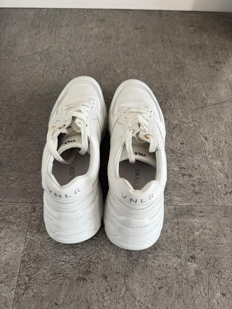 Witte VNLR (van Lier)  sneakers - Maat 42, Kleding | Heren, Schoenen, Ophalen of Verzenden, Zo goed als nieuw, Wit, Sneakers of Gympen