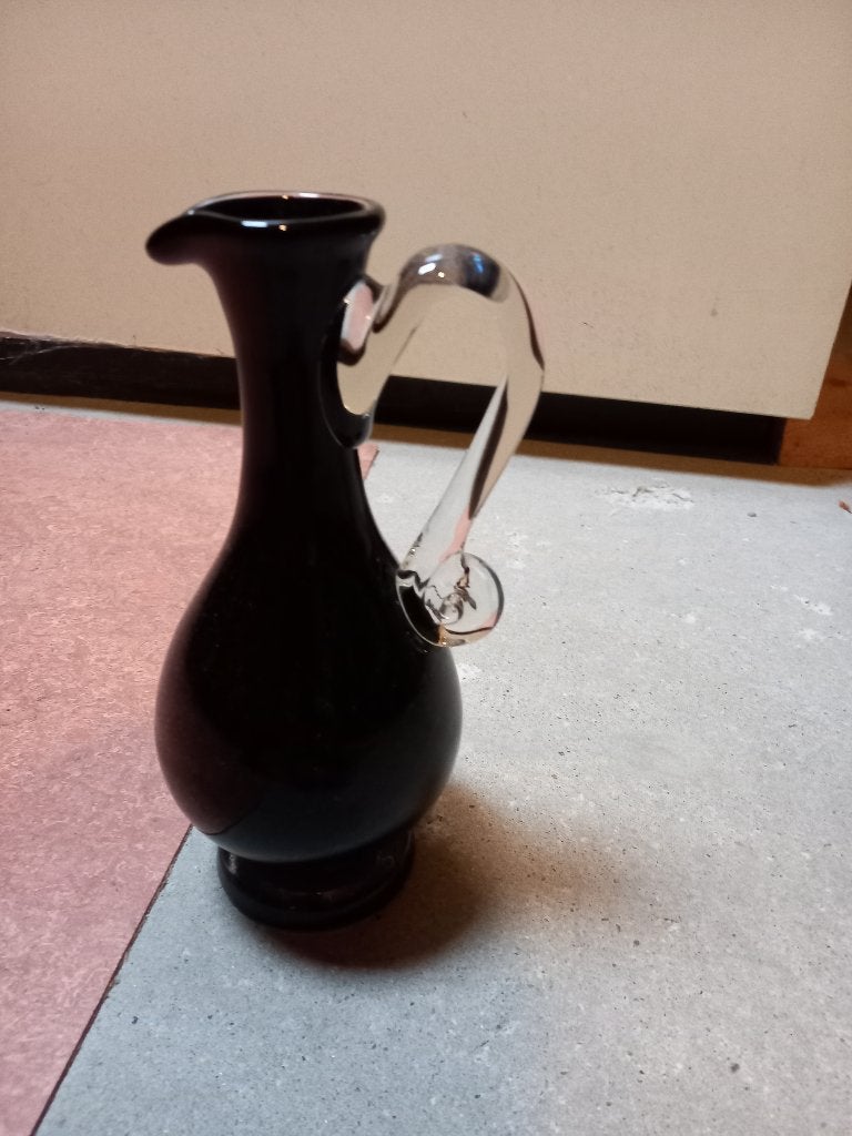 vaasje zwart glas, Huis en Inrichting, Woonaccessoires | Vazen, Zwart, Ophalen of Verzenden, Minder dan 50 cm, Glas