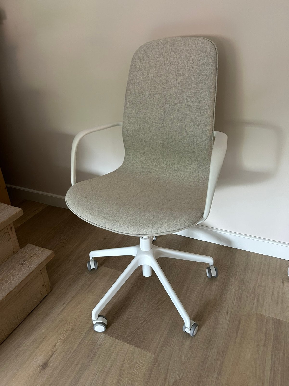 Nieuw LÅNGFJÄLL bureastoel ikea Gunnared beige/wit, Huis en Inrichting, Bureaustoelen, Ophalen, Nieuw, Beige