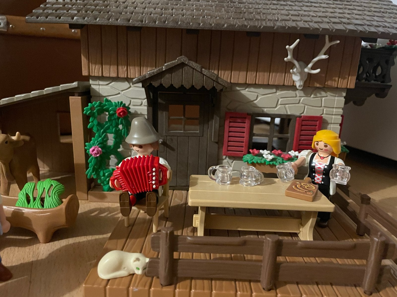 Playmobil 5422 Alpenhut / Berghut met figuren en dieren, Gebruikt, Gebouw, Complete set, Ophalen of Verzenden