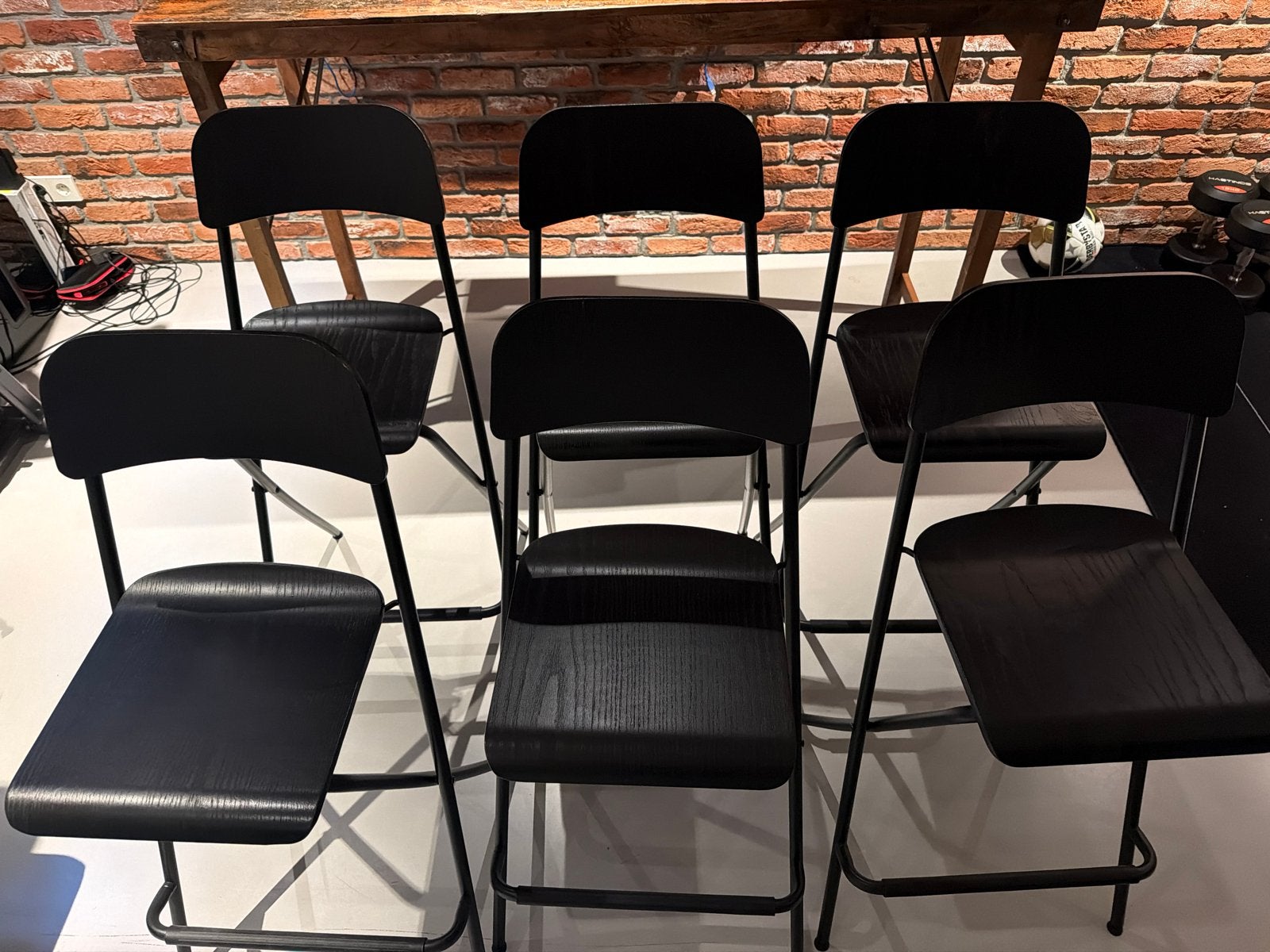 Zes zwarte inklapbare barkrukken - Zo goed als nieuw, Huis en Inrichting, Ophalen, Zwart, Zo goed als nieuw, Vijf, Zes of meer stoelen