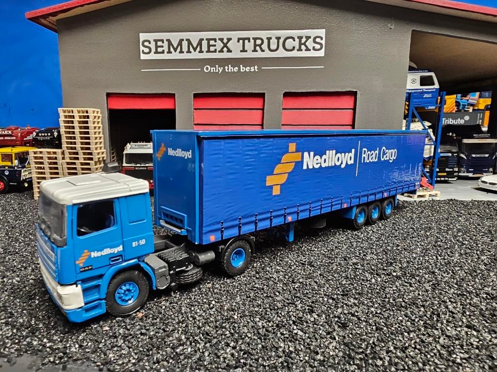 Tekno daf 95 nedloyd road cargo, Hobby en Vrije tijd, Ophalen, Zo goed als nieuw, Bus of Vrachtwagen, Tekno