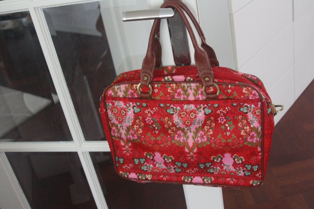 Oilily tas multifuncioneel prachtig en als nieuw !, Ophalen of Verzenden, Zo goed als nieuw, Overige kleuren, Handtas