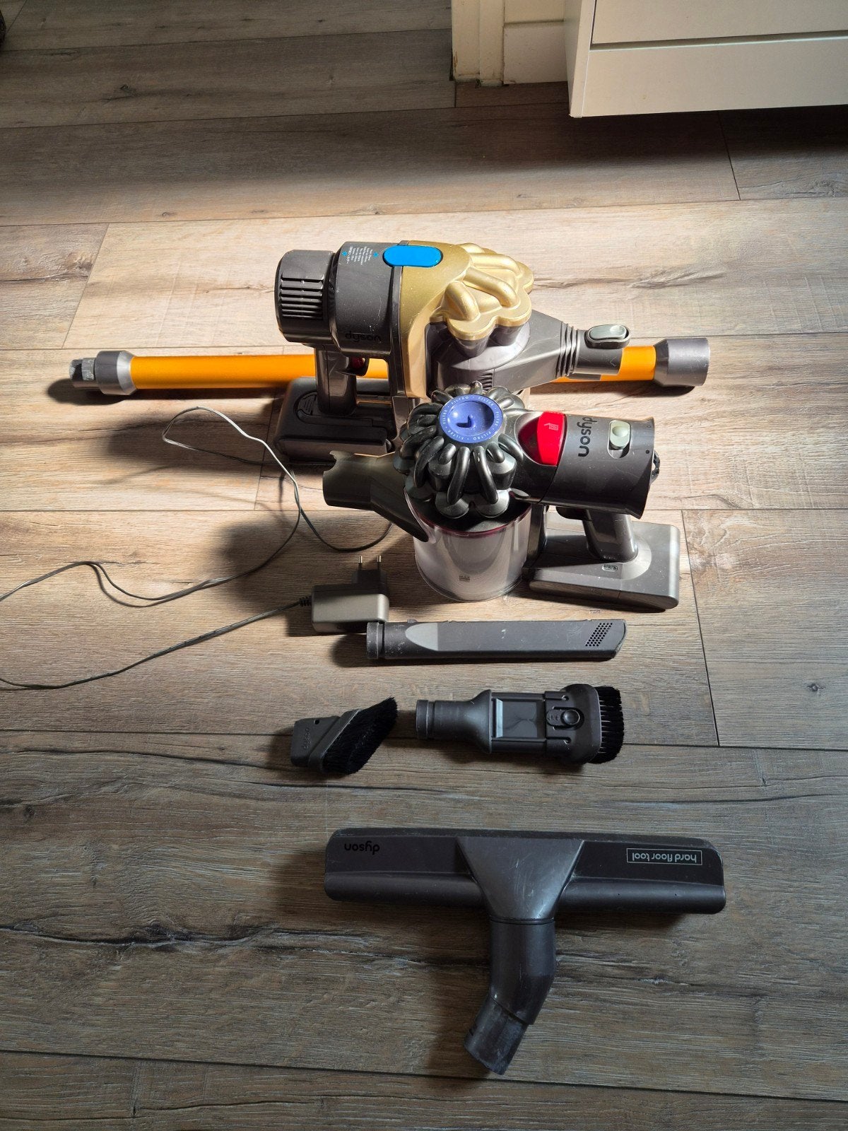 Dyson V6 en V8 onderdelen - Motoren en accessoires, Ophalen, Gebruikt, Draadloos, Dyson
