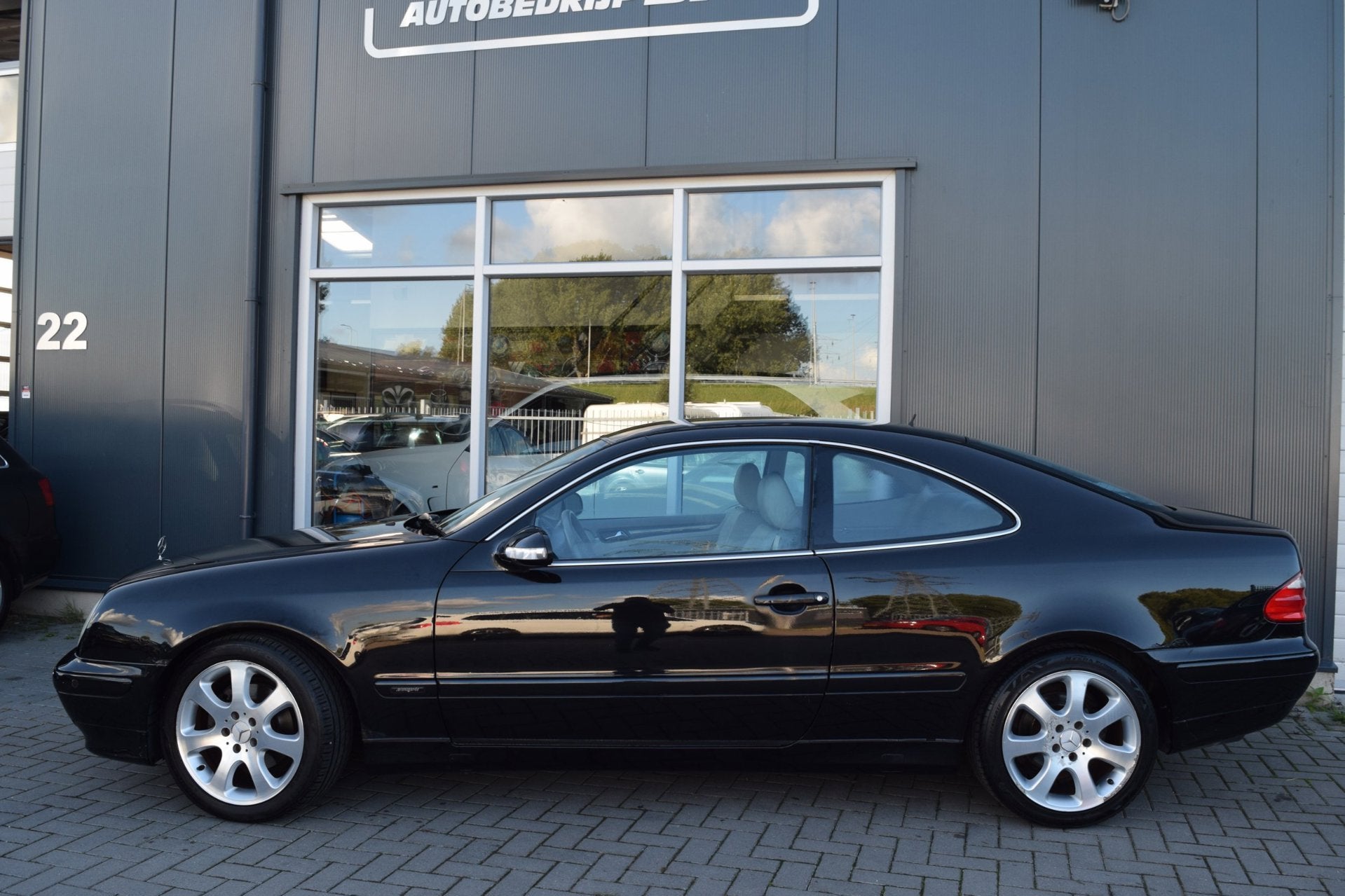 Mercedes-Benz CLK-klasse Coupé 230 K. Avantgarde | Automaat, Auto's, Automaat, Achterwielaandrijving, Gebruikt, 1370 kg