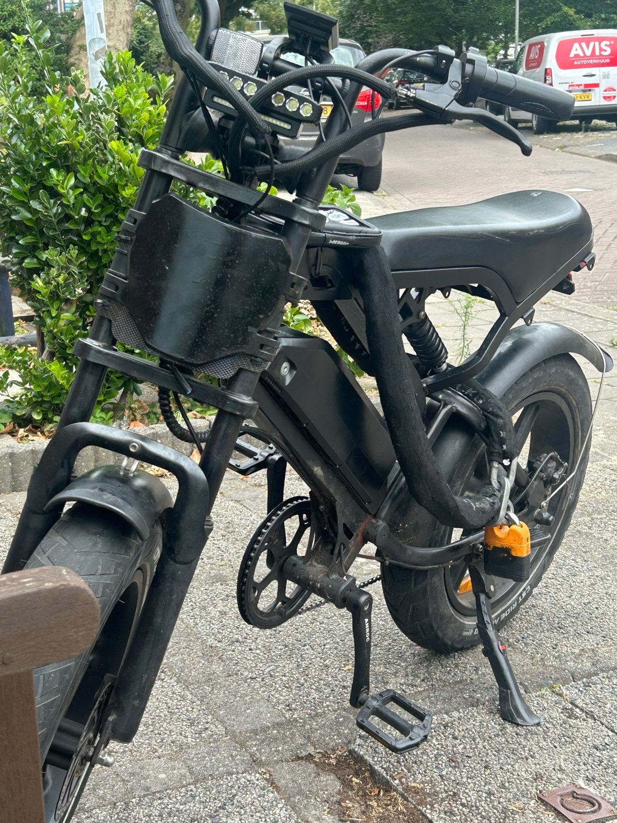 V20 - 2.0 pro, Gebruikt, 59 cm of meer, 30 tot 50 km per accu, Ophalen