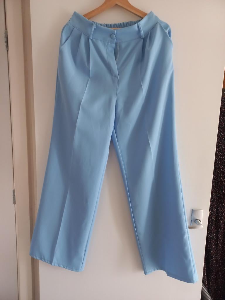 Lichtblauwe wijde broek met elastische taille, Kleding | Dames, Broeken en Pantalons, Blauw, Maat 42/44 (L), Pescara, Nieuw