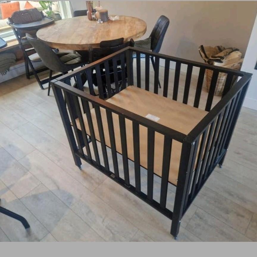 Baby box, Ophalen, Zo goed als nieuw