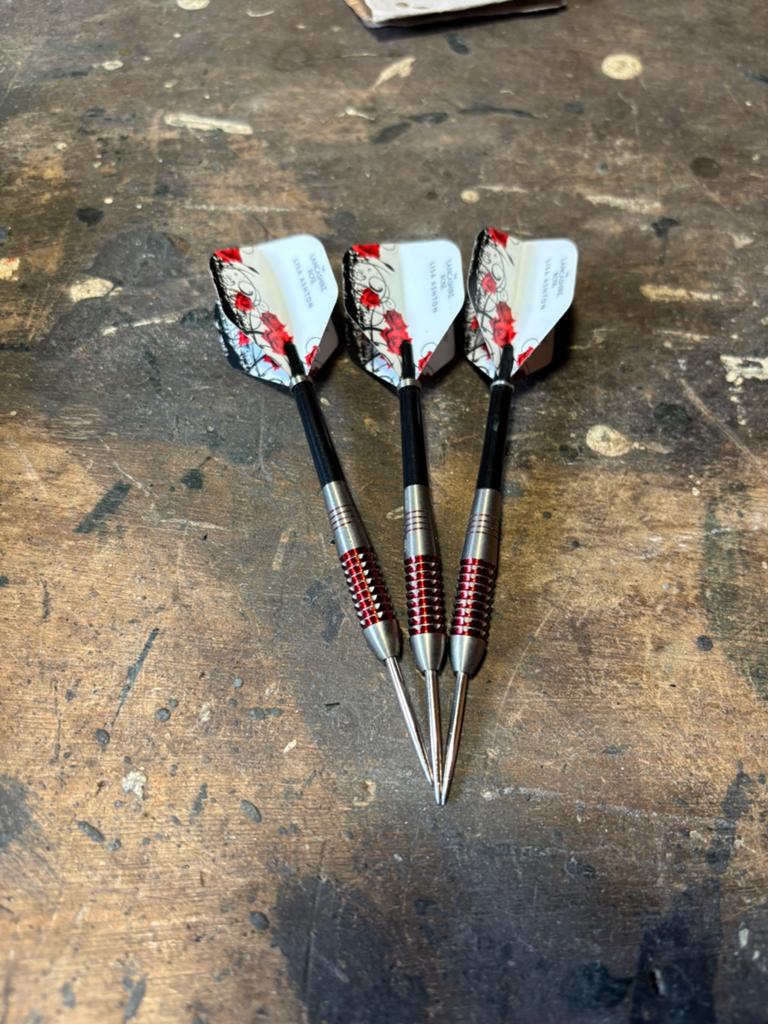 Legend Darts Lisa Ashton 90% 24 gram, Ophalen of Verzenden, Zo goed als nieuw, Pijlen