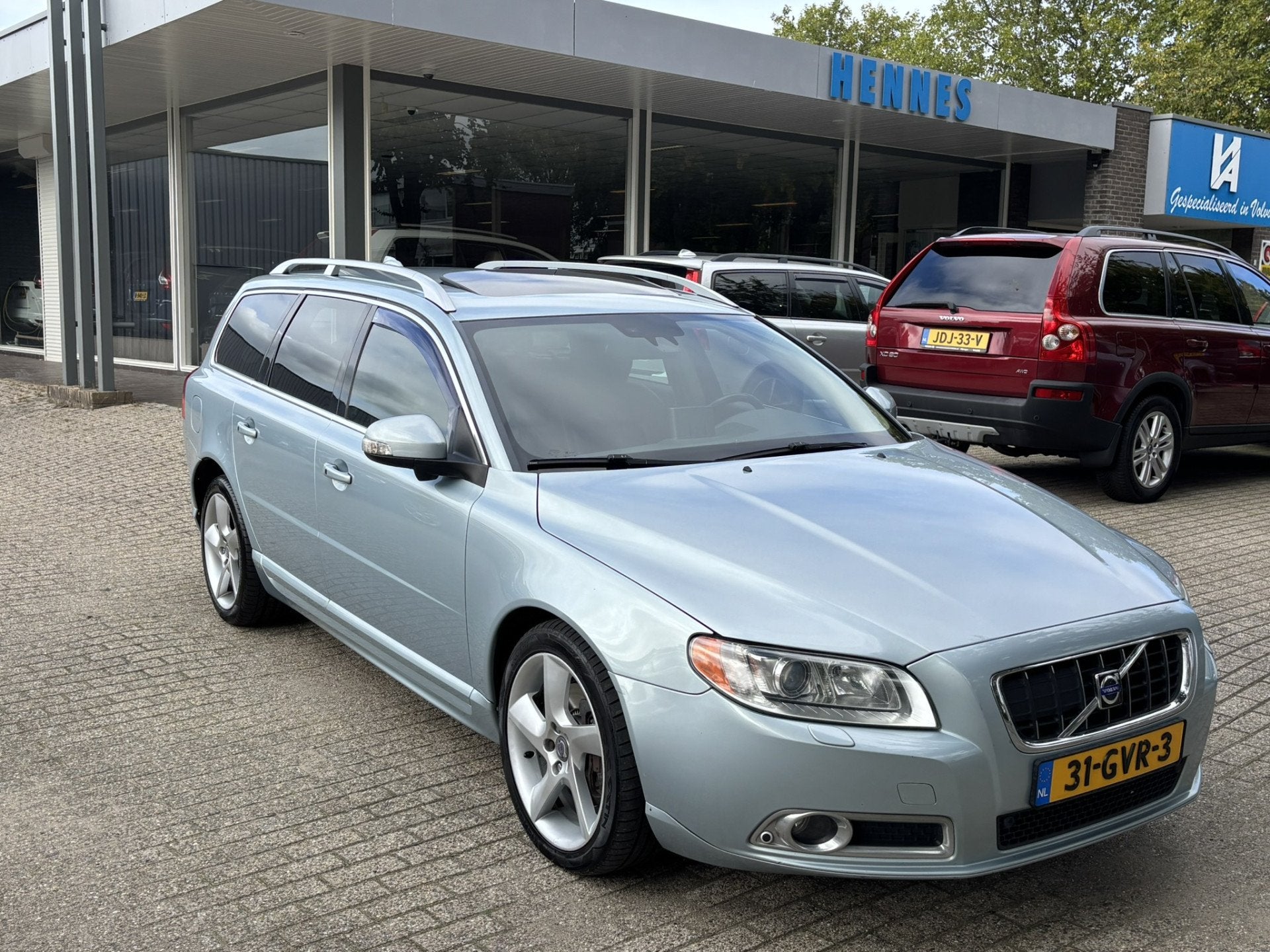 Volvo V70 3.0 T6 AWD Summum Schuifdak Keyless ACC (bj 2008), Auto's, Automaat, Gebruikt, 2953 cc, 2000 kg