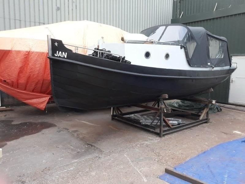 Te koop voormalig sleepboot/opduwertje, Ophalen