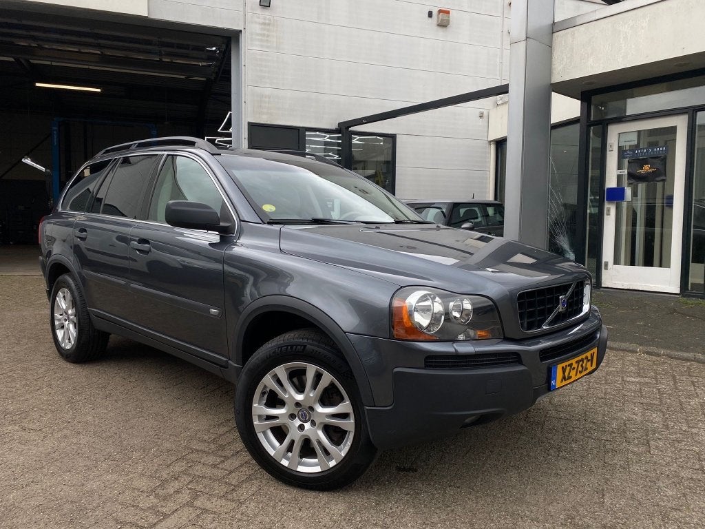 Volvo XC90 2.5 T Geartronic 2005 met CarPlay, Beige, 1991 kg, 7 stoelen, 2521 cc