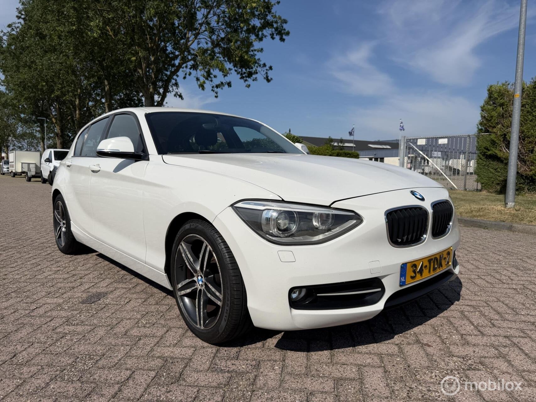 BMW 1-serie 116i Business+ Eerste Eigenaar!, 1-Serie, Euro 5, Gebruikt, 4 cilinders