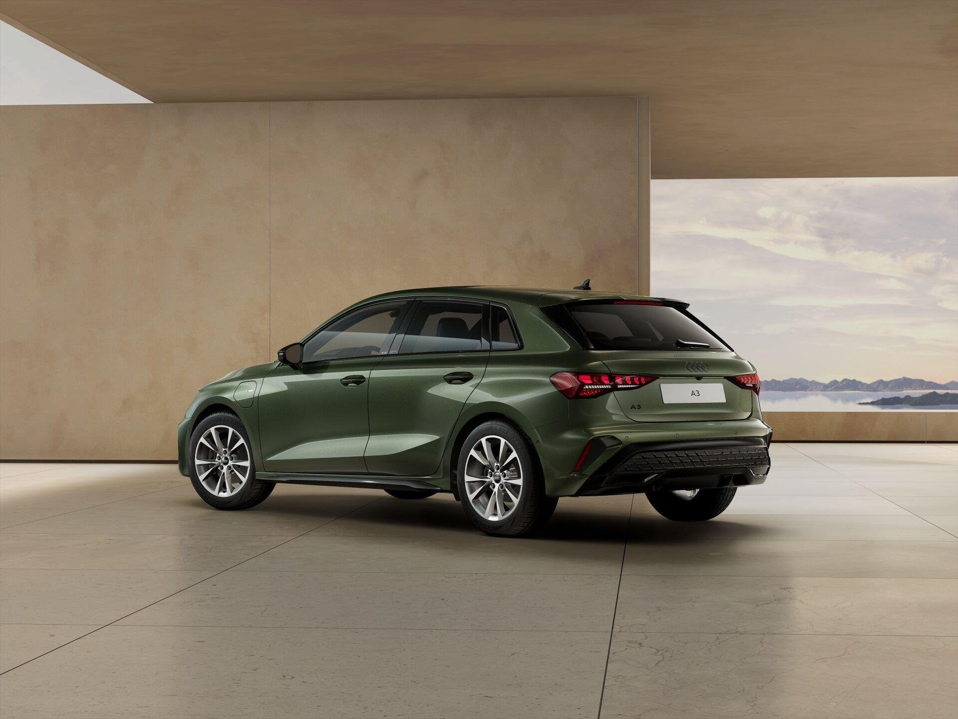 Audi A3 Sportback 40 TFSI e 204pk S Edition | Comfort Pakket, Auto's, Audi, 12 maanden, 1498 cc, 4 cilinders, 150 min