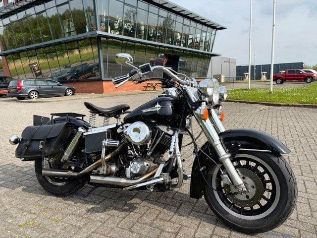 Harley-Davidson FLH Electra Shovel FLHC (bj 1982), H-D Benelux B.V., Dopplerlaan 26
9207 HC  Drachten, NL, Info@m-point.frl, Toermotor