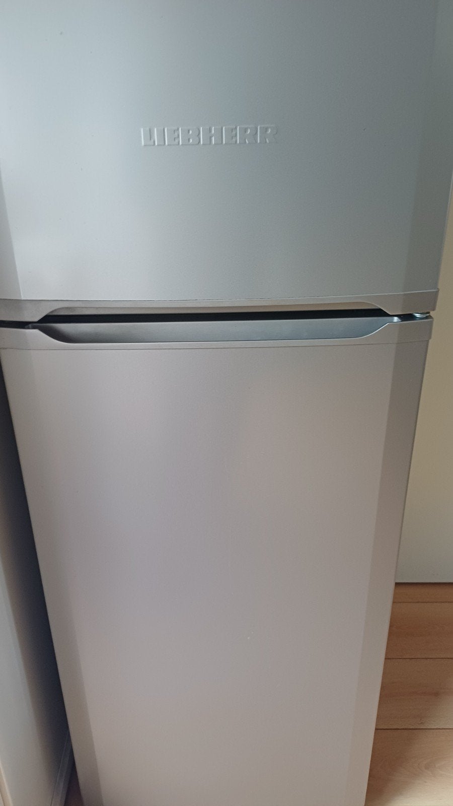 Liebherr Koelkast met Vriezer - Zo goed als nieuw, Ophalen, 120 tot 140 cm, 100 tot 150 liter, Zo goed als nieuw