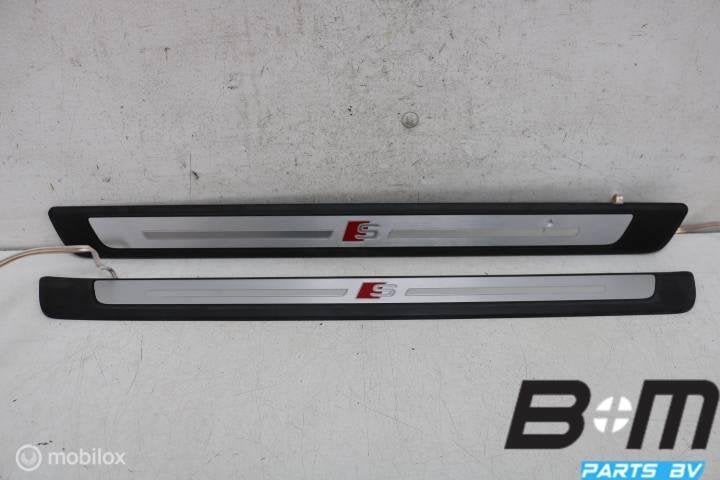 Set verlichte instaplijsten Audi S3 8V Sedan 8V4947418, Gebruikt