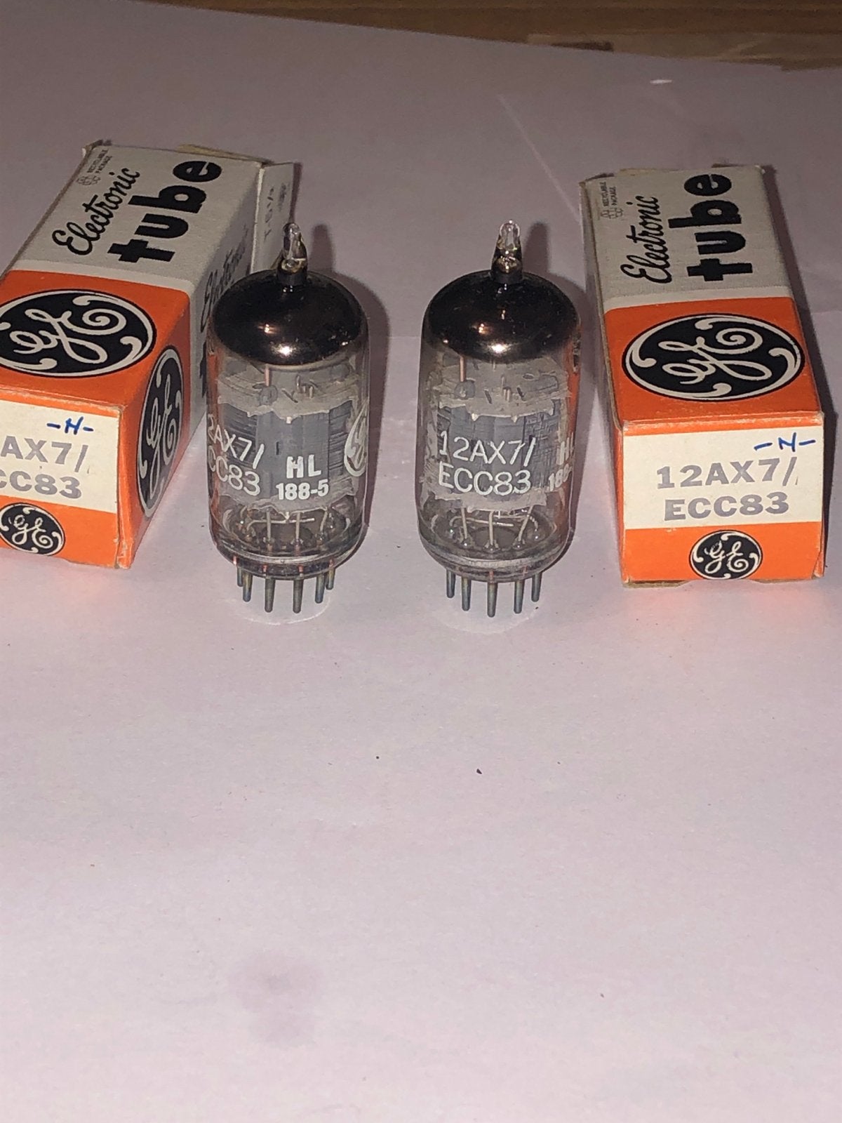 GE USA Matched Paar 12AX7 ECC83 Buizen Avo163 Gemeten Mint, Ophalen of Verzenden, Nieuw, Minder dan 50 watt