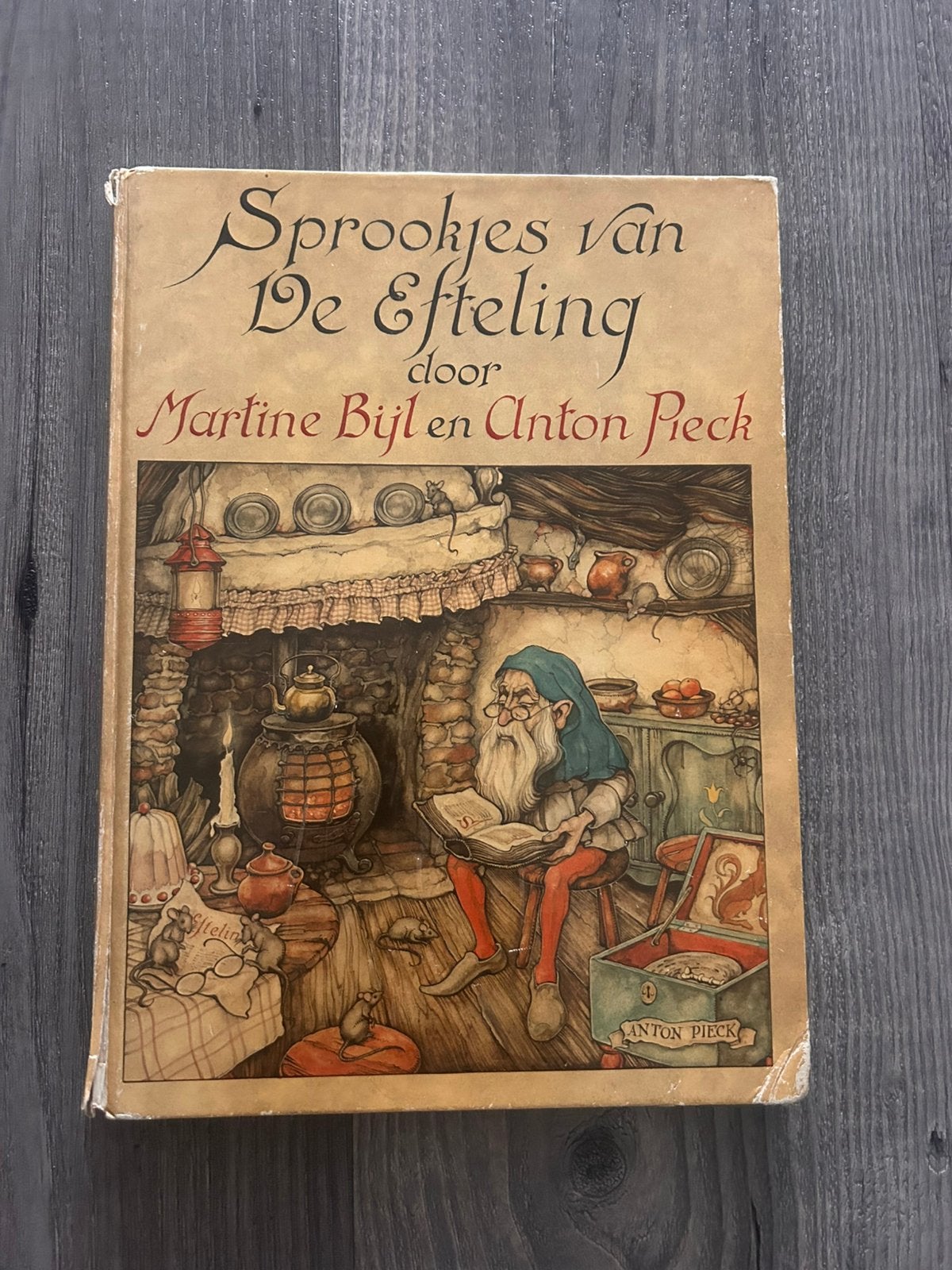 Sprookjes van de Efteling van Martine Bijl en Anton Pieck, Boeken, Ophalen, Gelezen