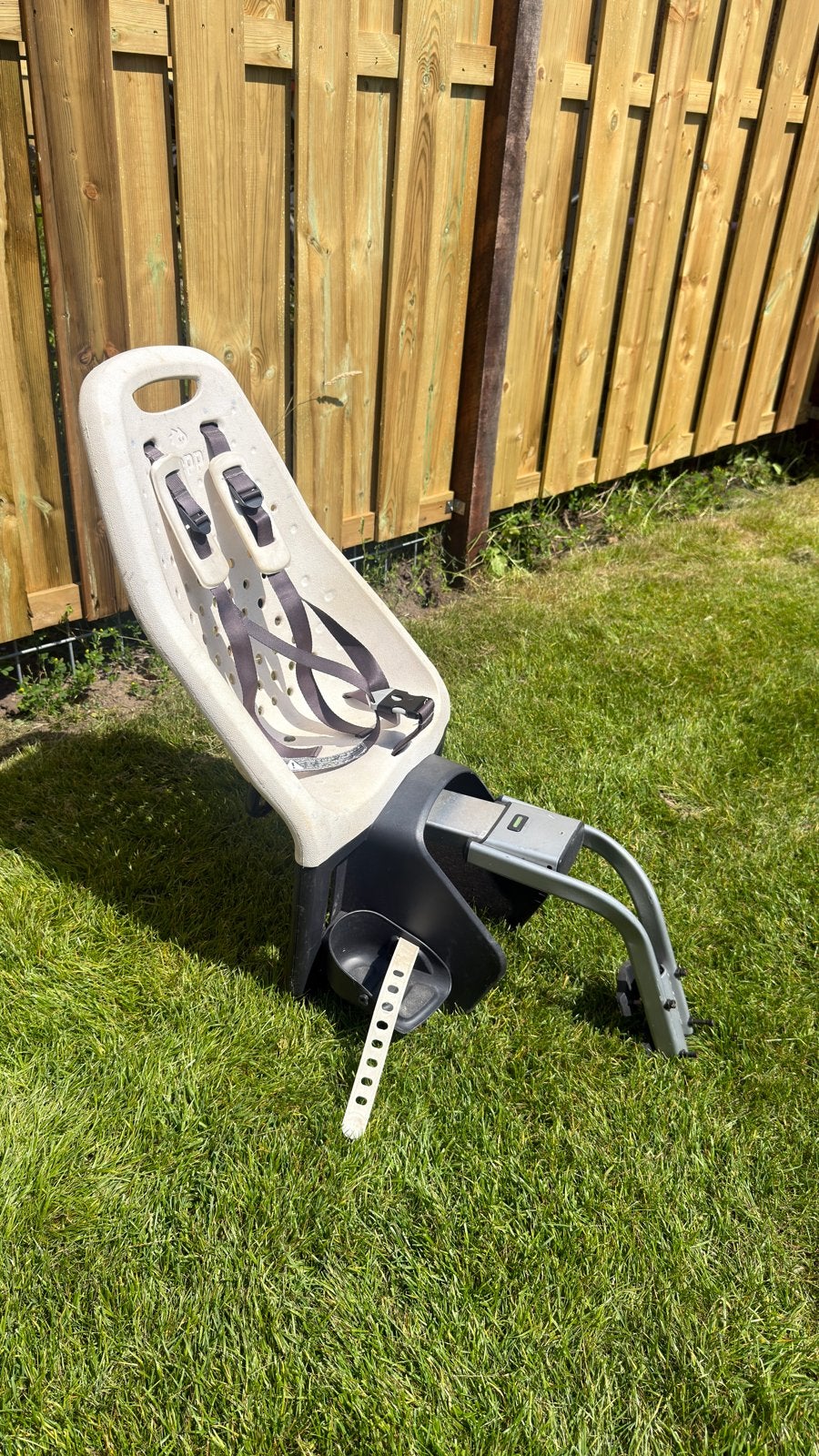 Yepp Achterzitje - Bevestiging aan bagagedrager of fietstang, Achterzitje, Ophalen, 15 t/m 25 kg, Gebruikt