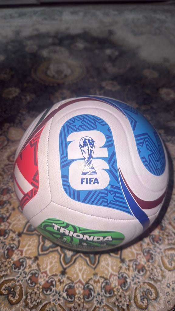 Fifa word cup trionda bal, Sport en Fitness, Voetbal, Maat XL, Ophalen, Zo goed als nieuw, Bal