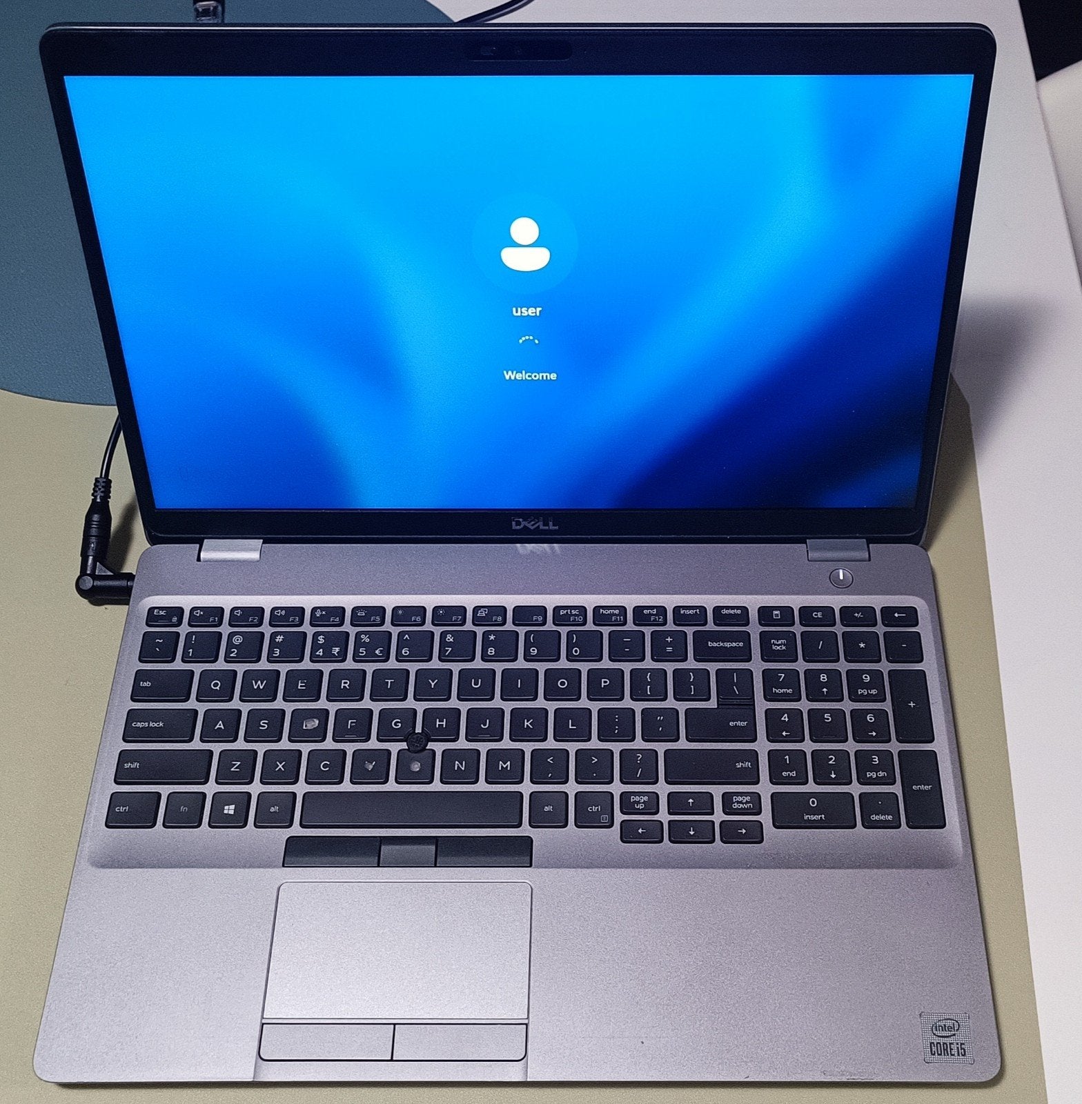 Dell Latitude 5510 16" i5-10210U - Zo goed als nieuw, Computers en Software, 256 GB, 2 tot 3 Ghz, Qwerty, 8 GB