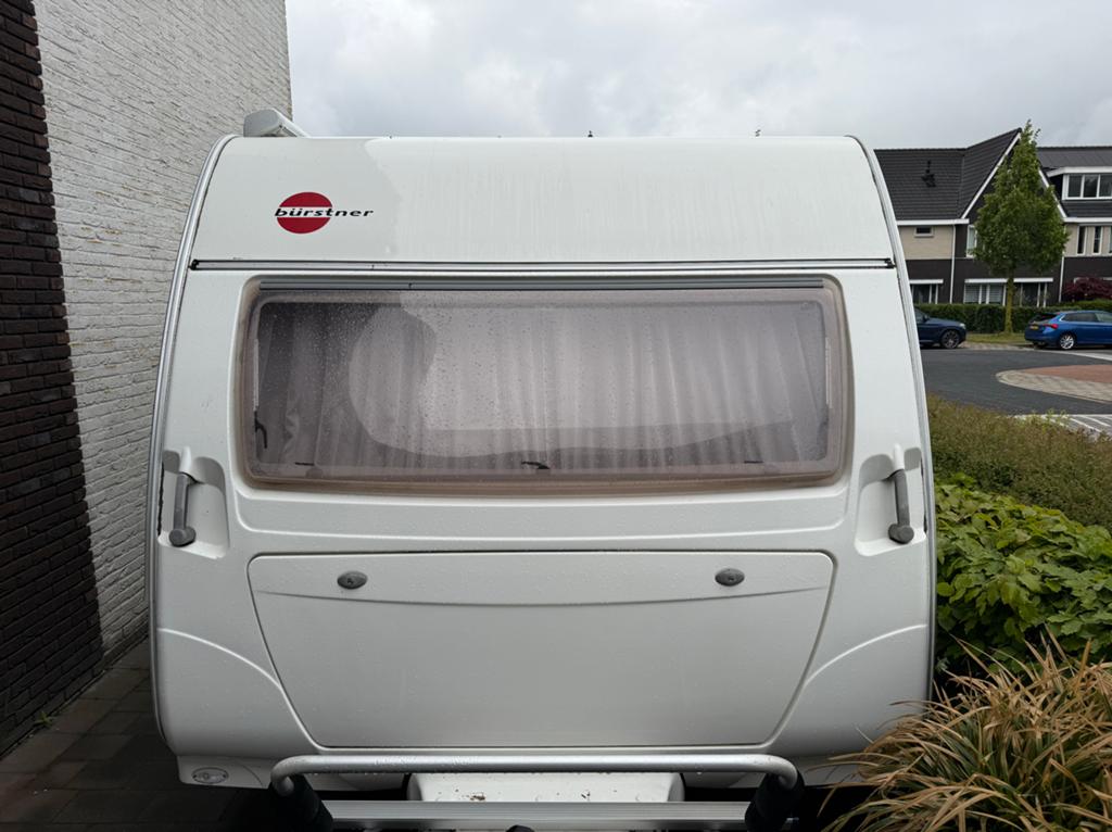 Bürstner Ventana 455 TS met luifel, mover en airco, Caravans en Kamperen, Caravans, Schokbreker, Rondzit, Frans bed, Particulier